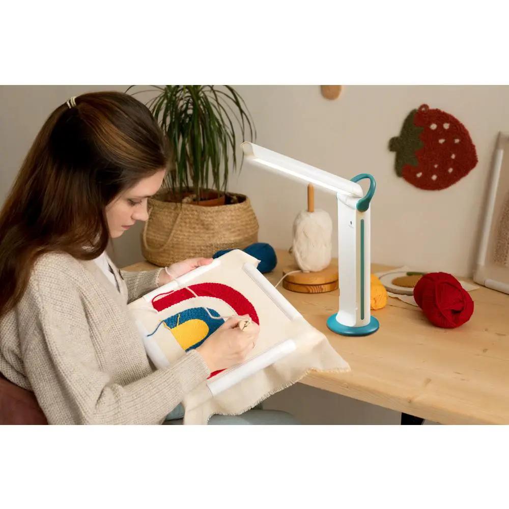 Twist 2 Go - Sewingmachinesplus.com