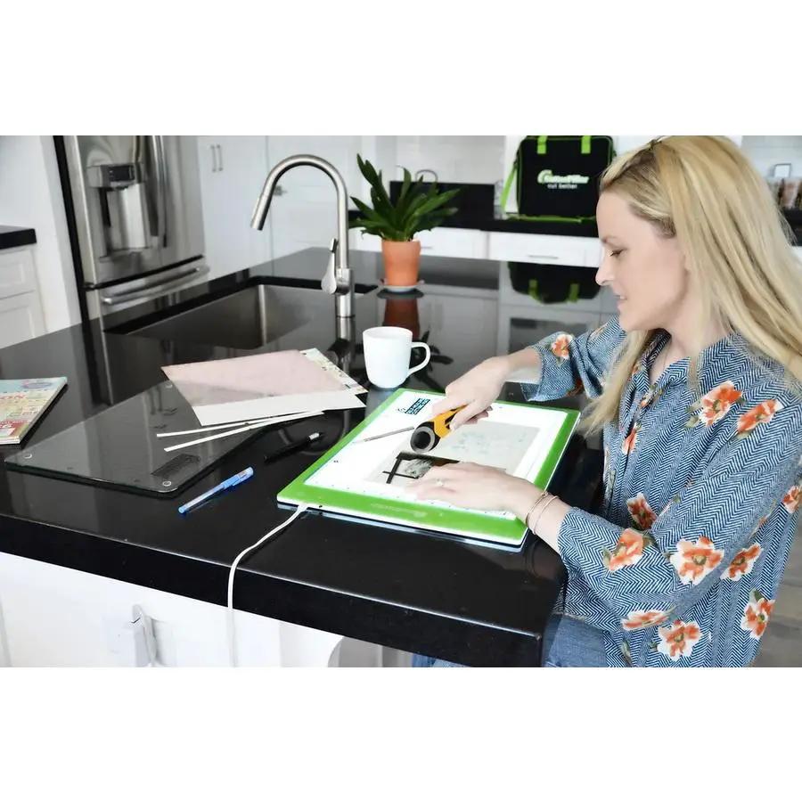 Cutterpillar Sewist Package - Sewingmachinesplus.com