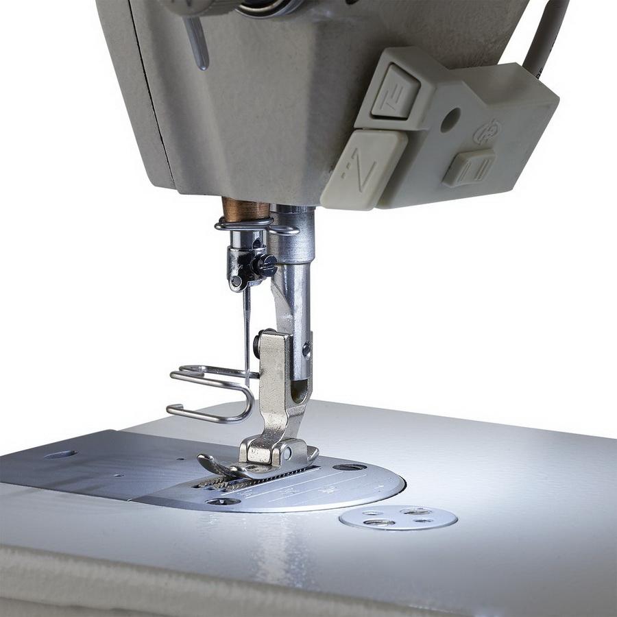 Reliable 3300SD Single Needle Sewing Machine w/ Direct Drive and Uberlight 3100TL Light Lamp