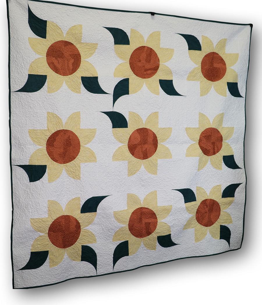 Ready to Sew Sunflower Wall Hanging Pre - cut Quilt Kit - Sewingmachinesplus.com