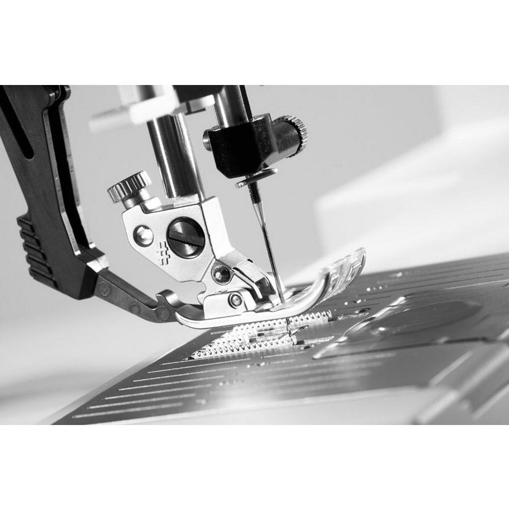 PFAFF quilt ambition 635 Sewing Machine (OPEN BOX MODEL) - Sewingmachinesplus.com