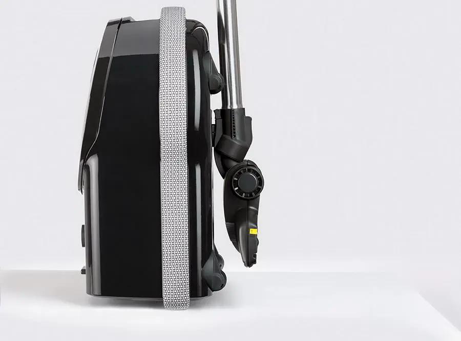 SEBO AIRBELT D4 Premium canister vacuum, black with chrome wand