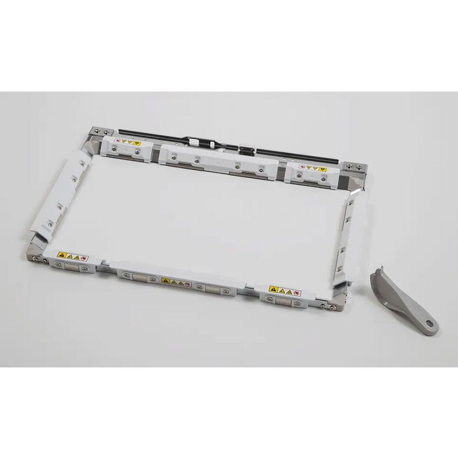 Brother Magnetic Sash Frame for PR Series (7" x 14") - Sewingmachinesplus.com