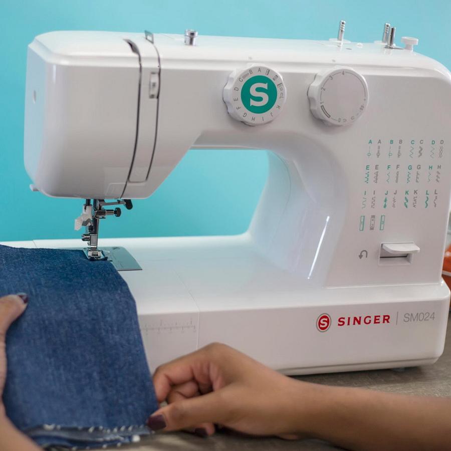 Singer SM024 - TQ Sewing Machine (Refurbished) - Sewingmachinesplus.com