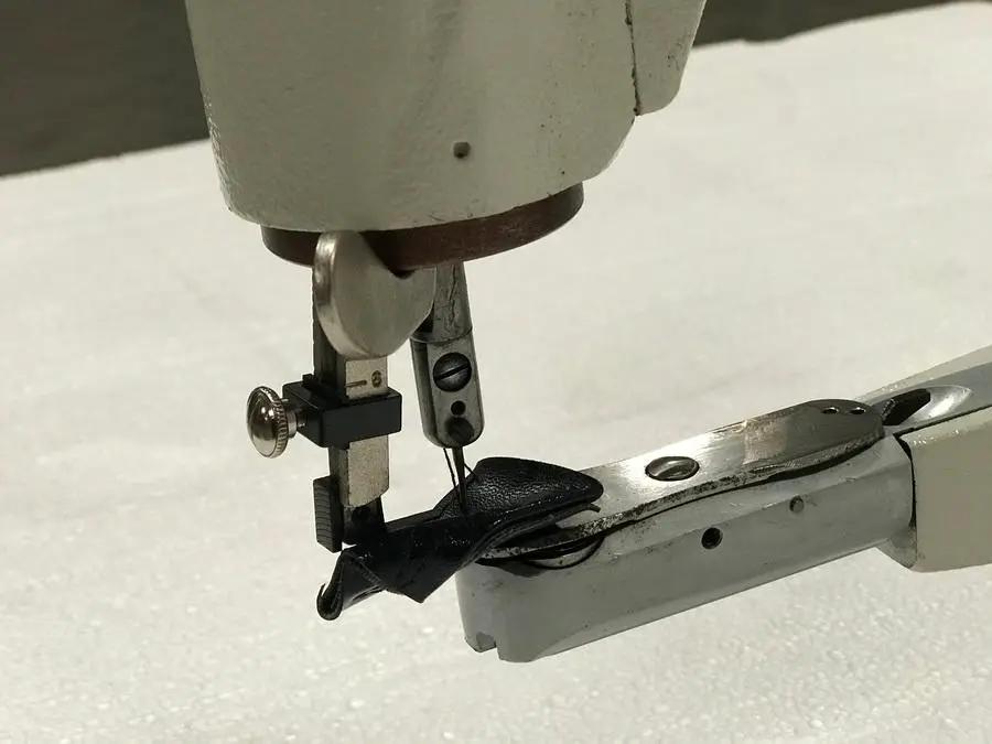 Feiyue 2972 - 12 Inch Show Patch Machine (Head Only) - Sewingmachinesplus.com