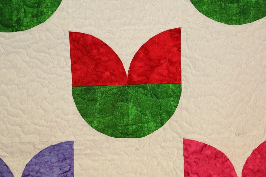 Ready to Sew Tulip Pre - cut Quilt Kit - Sewingmachinesplus.com