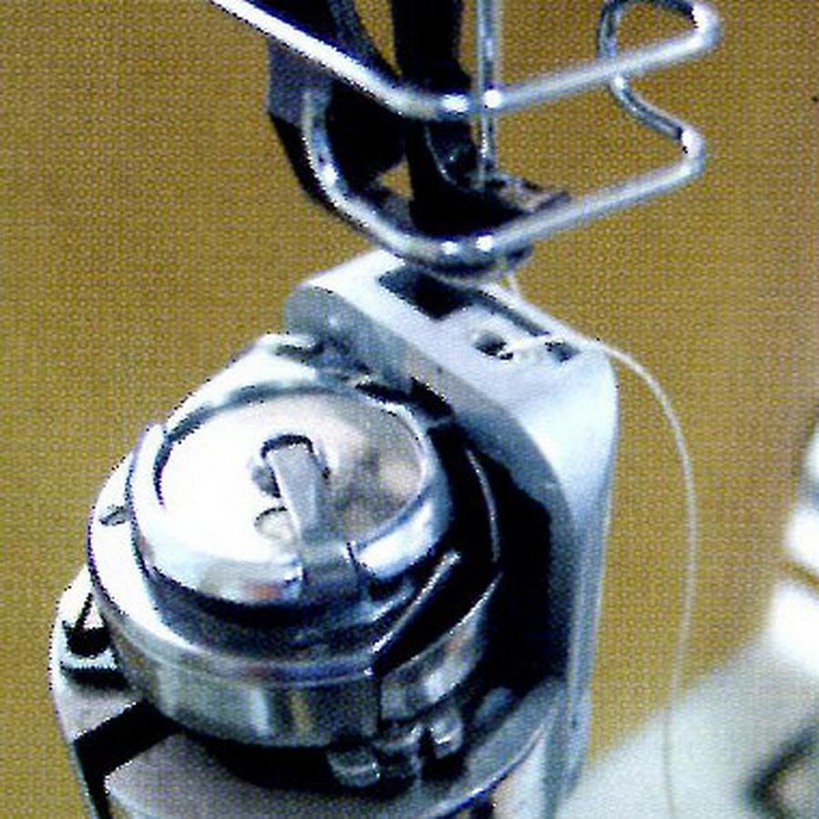 Highlead GC24699 Industrial Sewing Machine with Assembled Table and Servo Motor