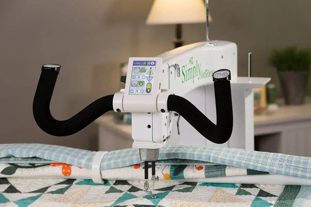 Handi Quilter Simply Sixteen 16-inch Long Arm with 5ft Little Foot Frame