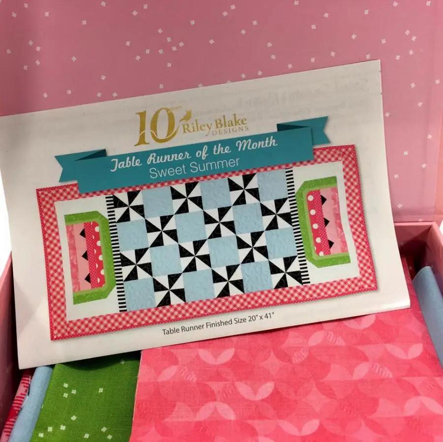 Riley Blake Sweet Summer Table Runner Fabric Quilt Kit - Sewingmachinesplus.com