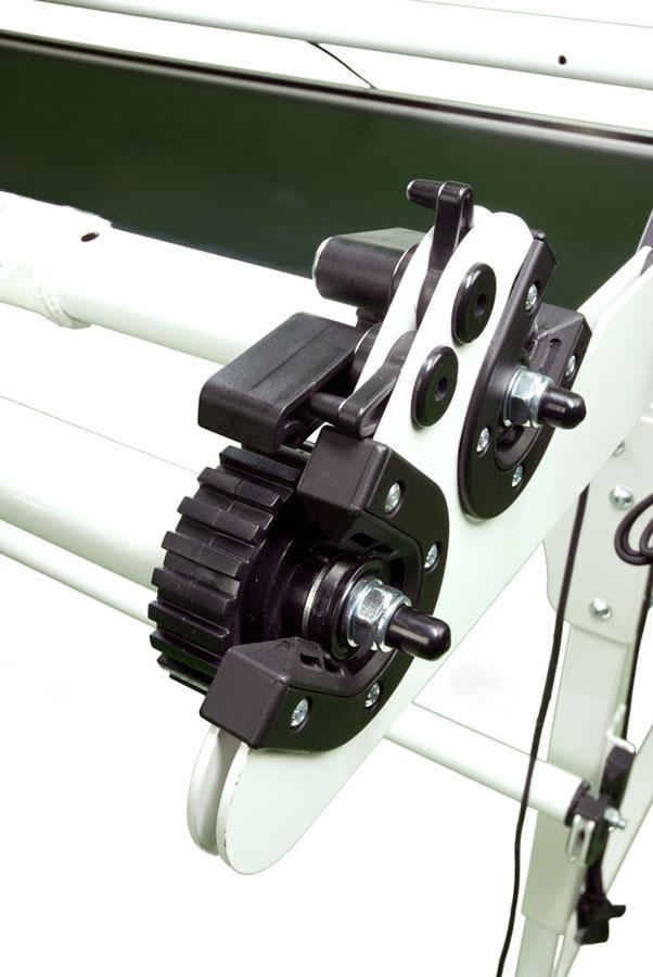 HQ 18" Avante w/ Pro-Stitcher Premium and 10ft. Studio Frame Package - FREE BONUS!