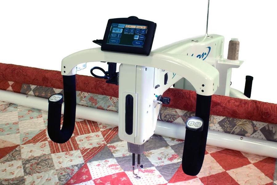 HQ 24" Fusion w/ Pro-Stitcher Premium and 12ft. Frame Package - FREE BONUS!