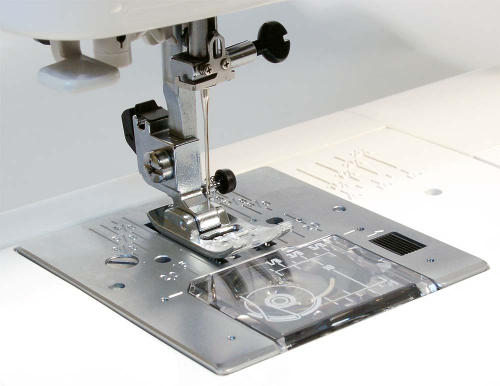 Janome Magnolia 7330 FS Sewing Machine - Sewingmachinesplus.com