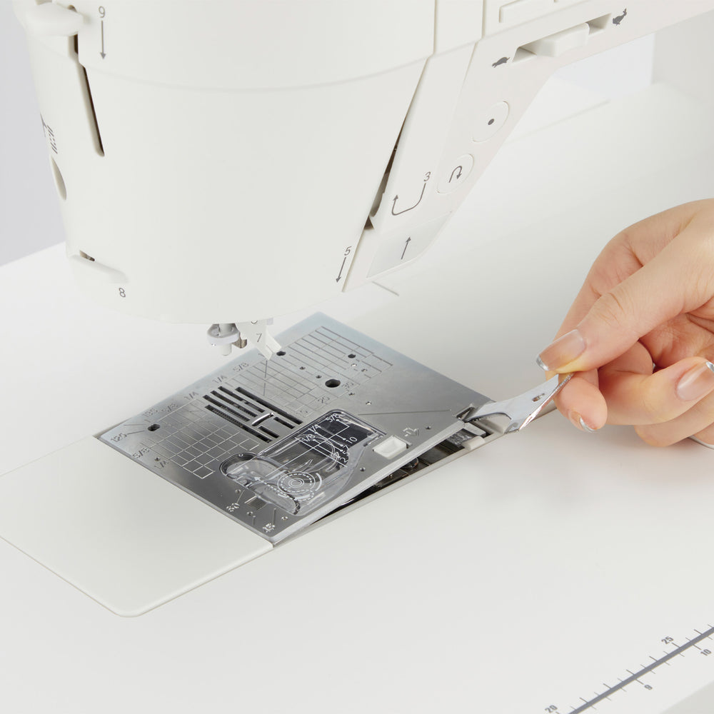 Juki Hayate DX - 4500QVP Sewing & Quilting Machine - Sewingmachinesplus.com
