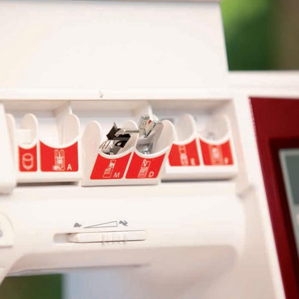 Elna eXcellence 680 PLUS Computerized Sewing Machine