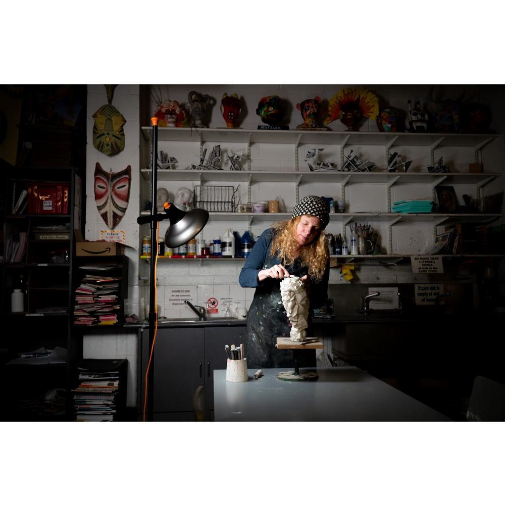 Daylight Artist Studio Lamp 2 - Sewingmachinesplus.com