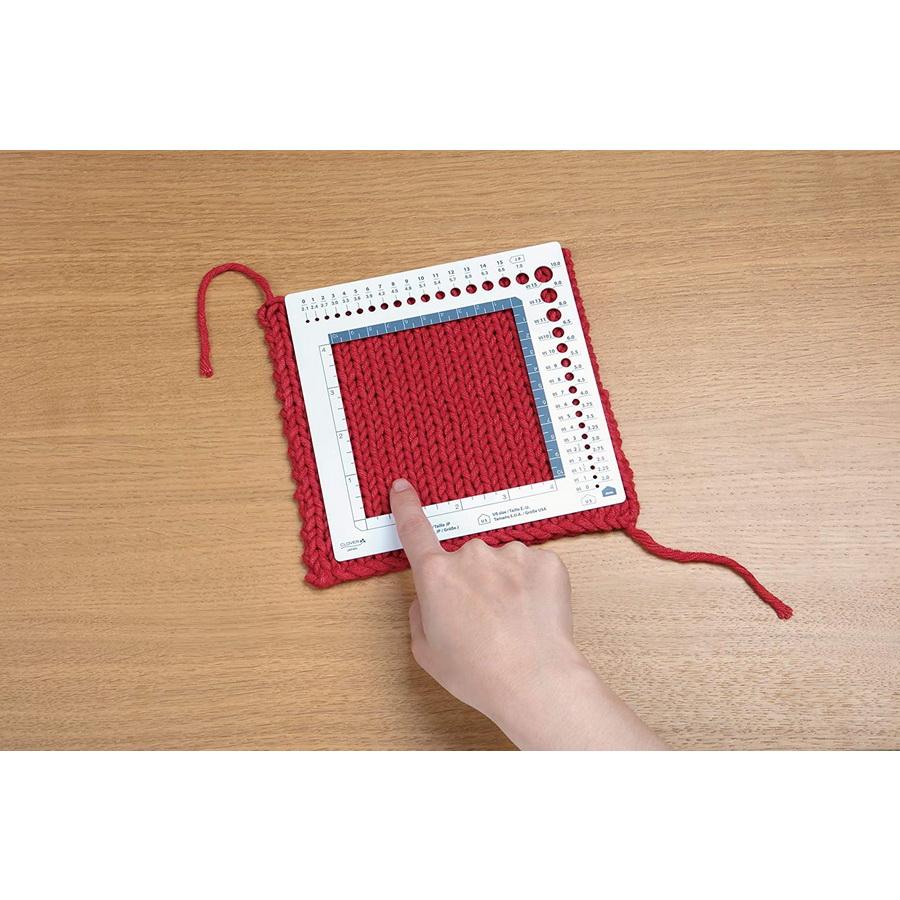Clover Swatch Ruler and Needle Gauge - Sewingmachinesplus.com