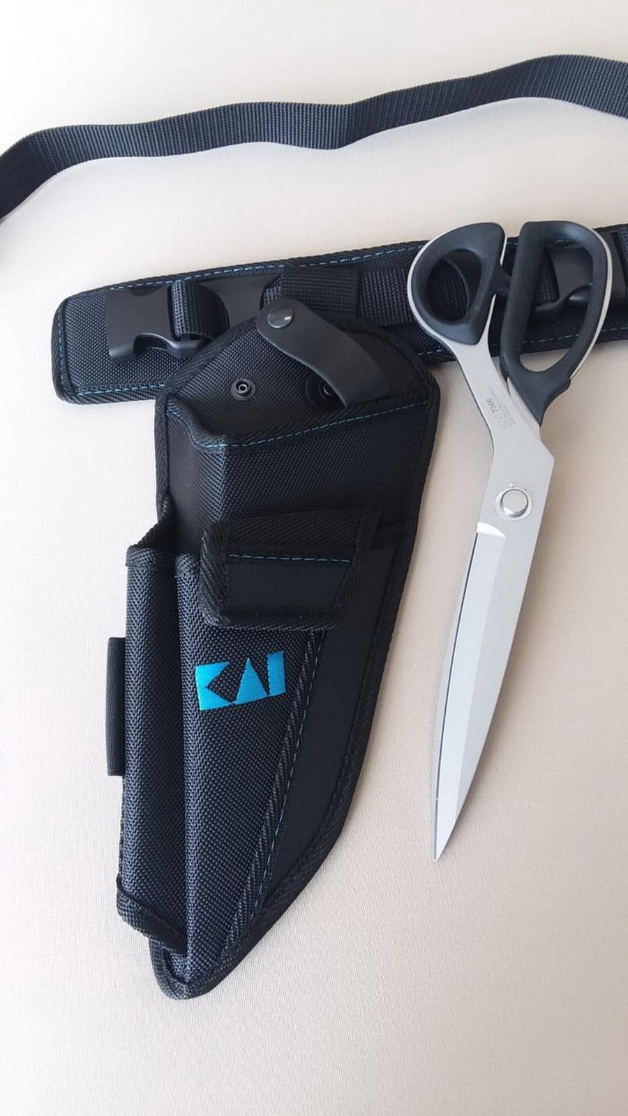 KAI Scissor Holster With Adjustable Belt - Sewingmachinesplus.com