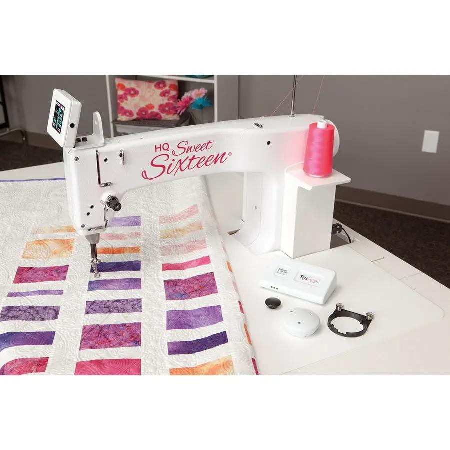 HQ Sweet Sixteen Long Arm w/ HQ Insight Table (Factory Serviced) - Sewingmachinesplus.com