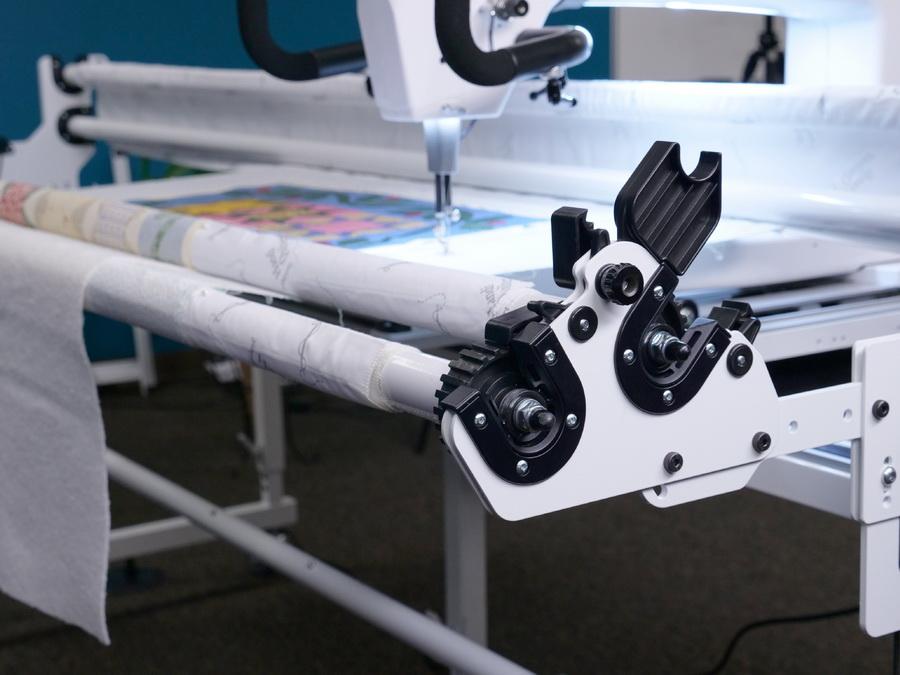 Handi Quilter Amara 20 inch Longarm Quilting Machine