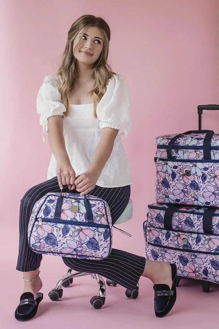 Bluefig Zippered Notions Bag with Removable Inserts (Multiple Colors Available) - Sewingmachinesplus.com