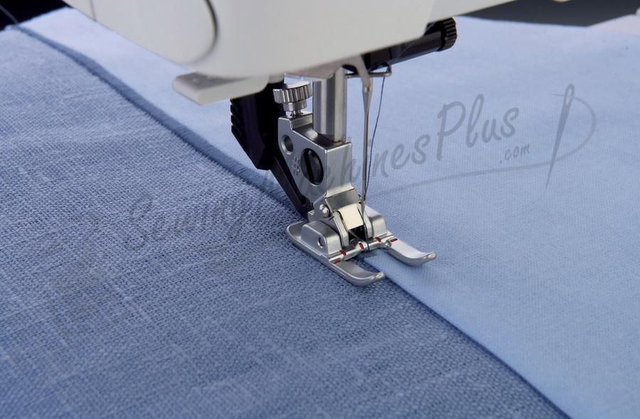 PFAFF Passport 2.0 Portable Sewing Machine