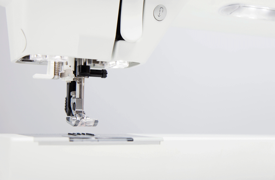 PFAFF Performance 5.0 Sewing Machine