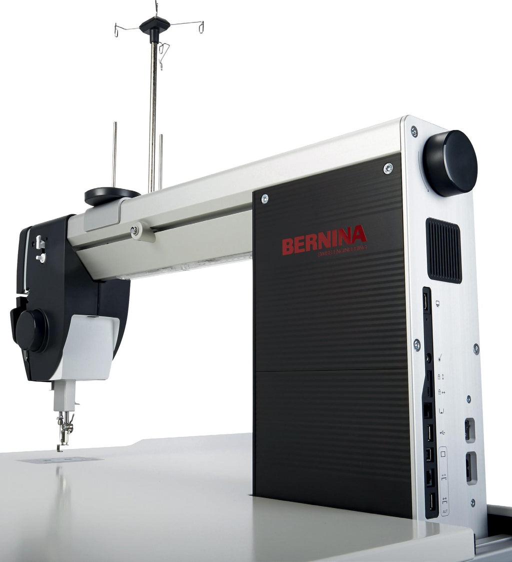 BERNINA Q 20 Longarm Quilting Machine with Table - Sewingmachinesplus.com