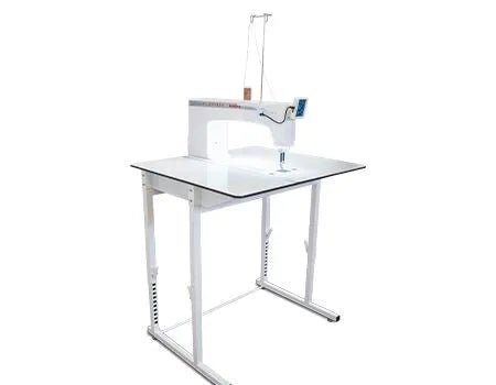 Quilt Maker Pro 18 Versa - Sewingmachinesplus.com