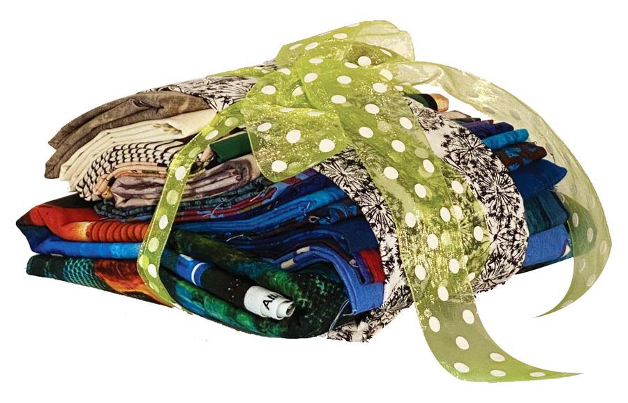 Frond Design Studio Blue Petal Quilt Kit - Sewingmachinesplus.com