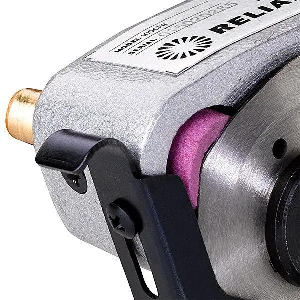 Reliable 1000FR cloth cutter, metal body with purple wheel
