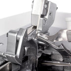 Reliable Dreamstitcher 600SO Portable 2/3/4 Thread Overlock Machine