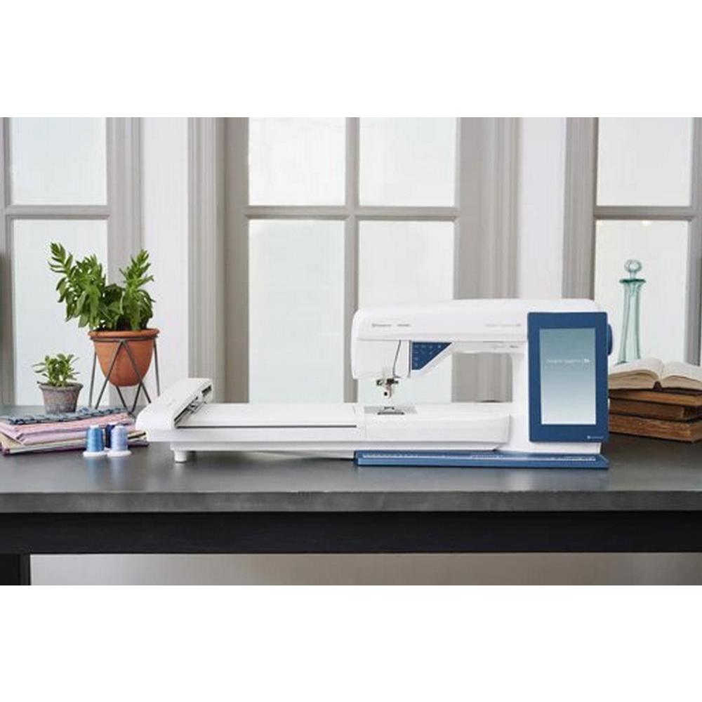 Husqvarna Viking Designer Sapphire 85 Sewing and Embroidery
