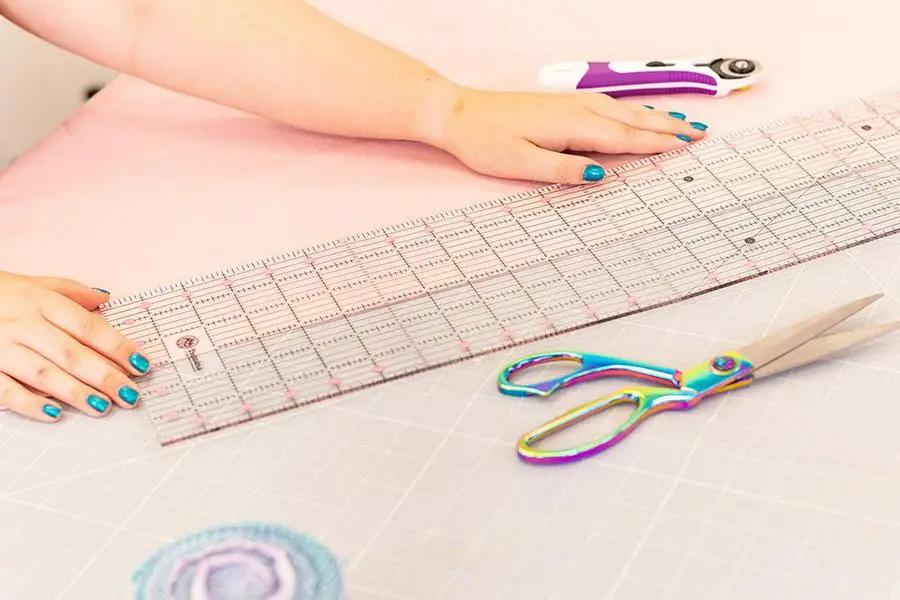 Crafters Companion Threaders 6 Inches x 24 Inches Folding Ruler