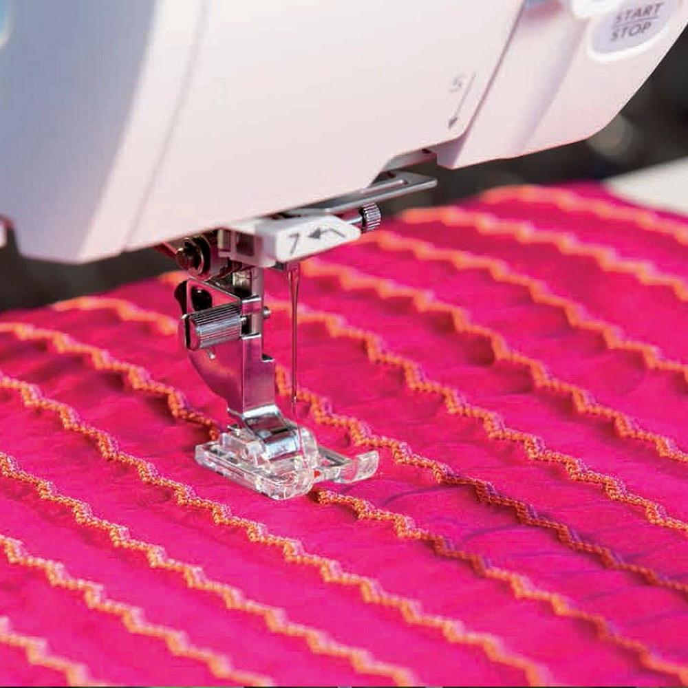 Elna eXcellence 680 PLUS Computerized Sewing Machine