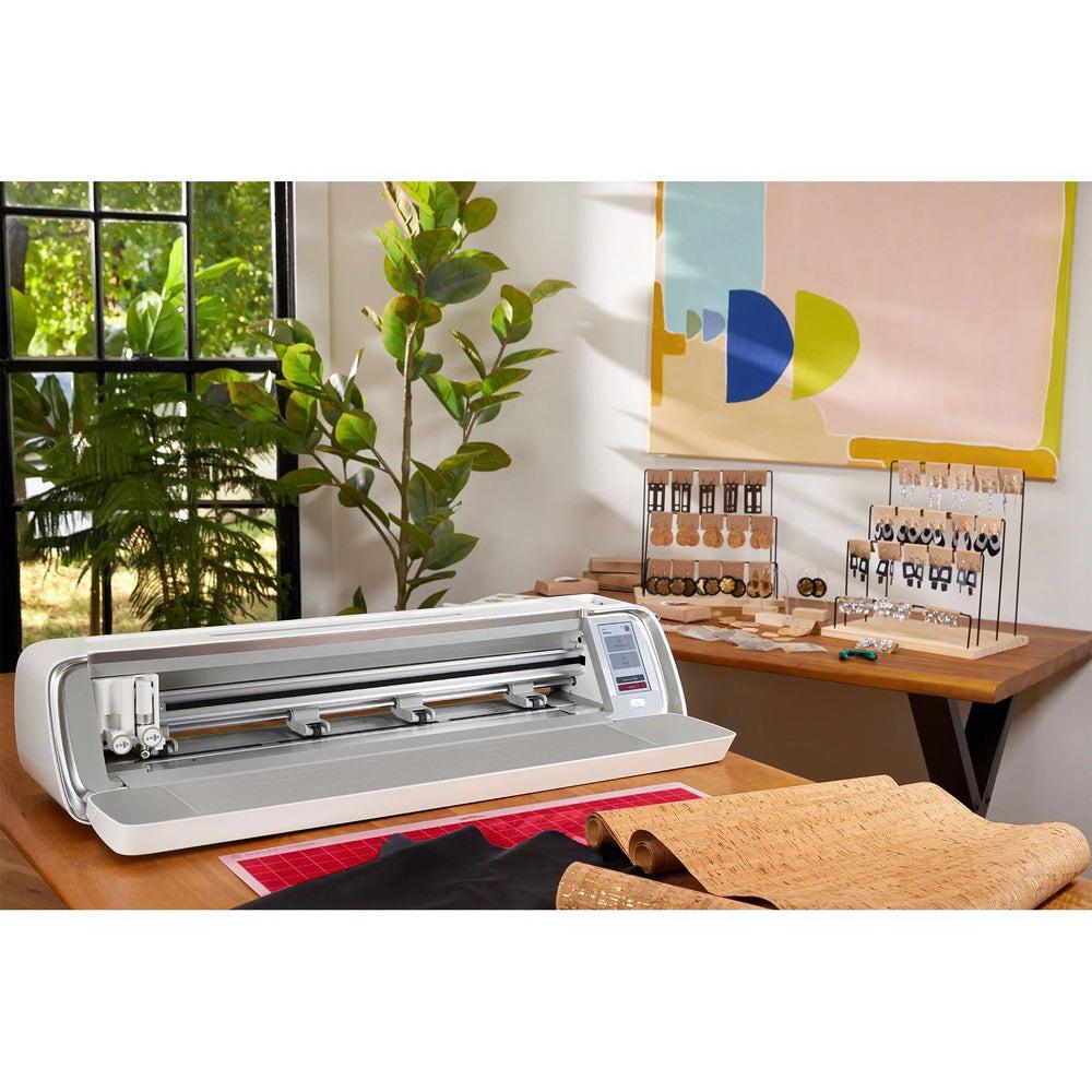 SINGER MOMENTO 24in Craft Cutting Machine - Sewingmachinesplus.com