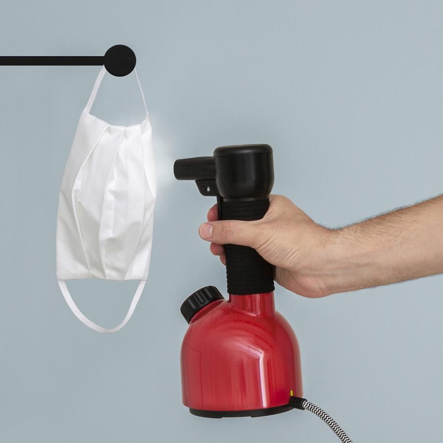 Laurastar IGGI Handheld Steamer - Red