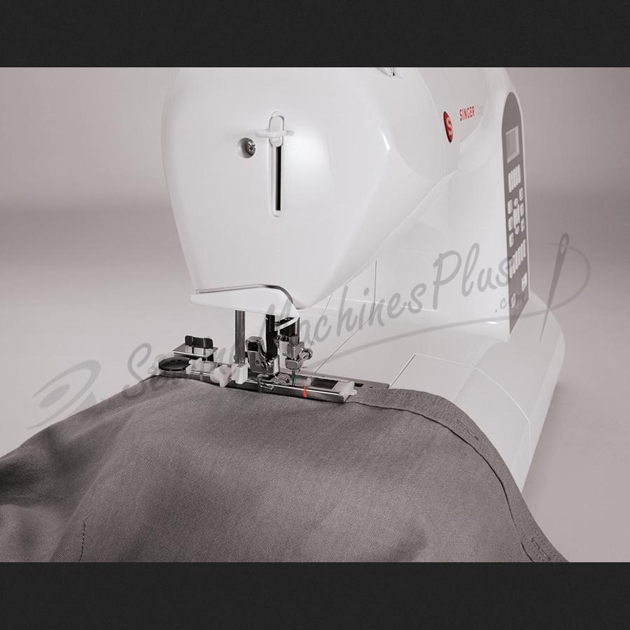 Singer Curvy 8770 Sewing Machine