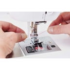Singer CE677 Elite Sewing Machine - Sewingmachinesplus.com