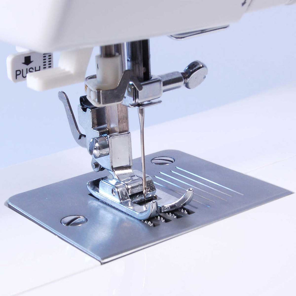 Singer 2932 Sewing Machine - 35 Stitch Patterns, Automatic Needle Threader