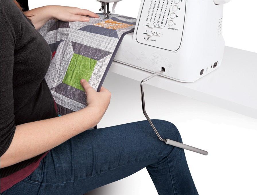 Singer XL-420 Futura Embroidery Machine