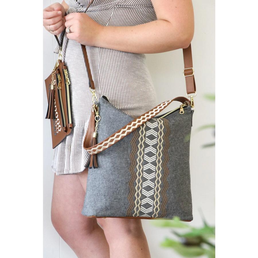 Sallie Tomato Handbag Embroidery Collection - Download/Card - Sewingmachinesplus.com