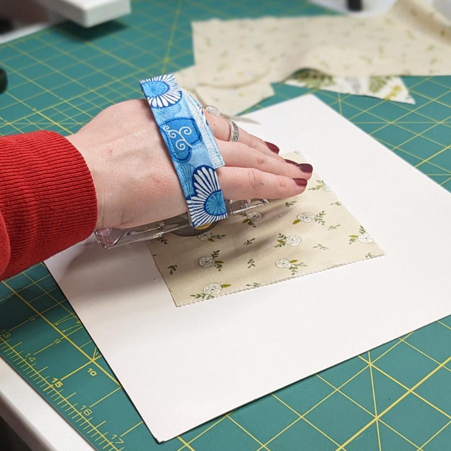 Fabric Junction Rotary Palm Cutter (Different Colors Available)