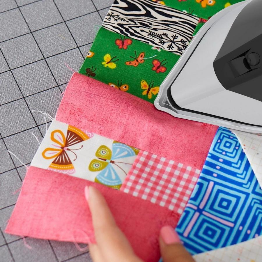 Singer Iron Gray SteamCraft Plus 2.0 Steam Iron - Sewingmachinesplus.com