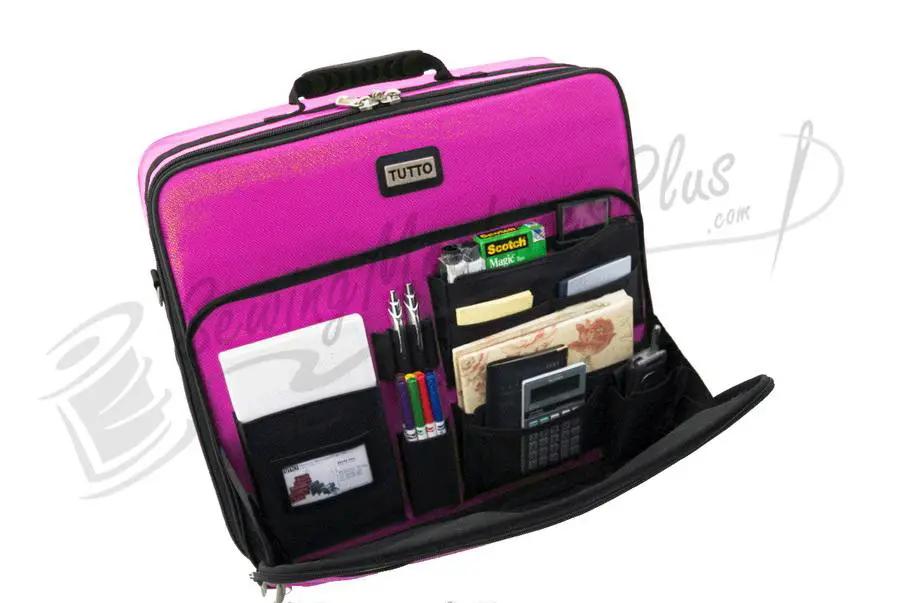 Tutto 20-inch pink embroidery project bag with multiple interior pockets and organizers
