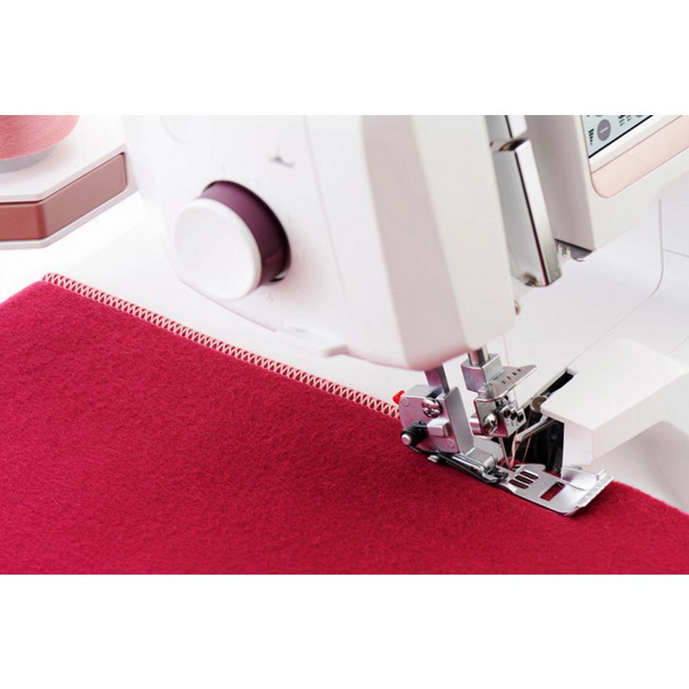 Husqvarna Viking Amber Air S600 Coverlock - Sewingmachinesplus.com