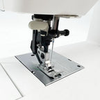 PFAFF Select 4.2 Sewing Machine - Sewingmachinesplus.com