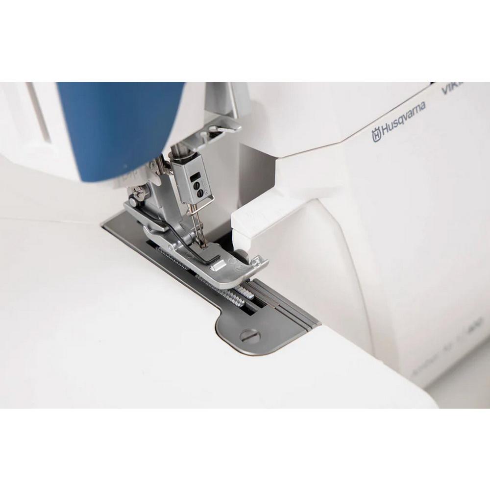 Husqvarna Viking Amber Air S400 Overlocker - Sewingmachinesplus.com