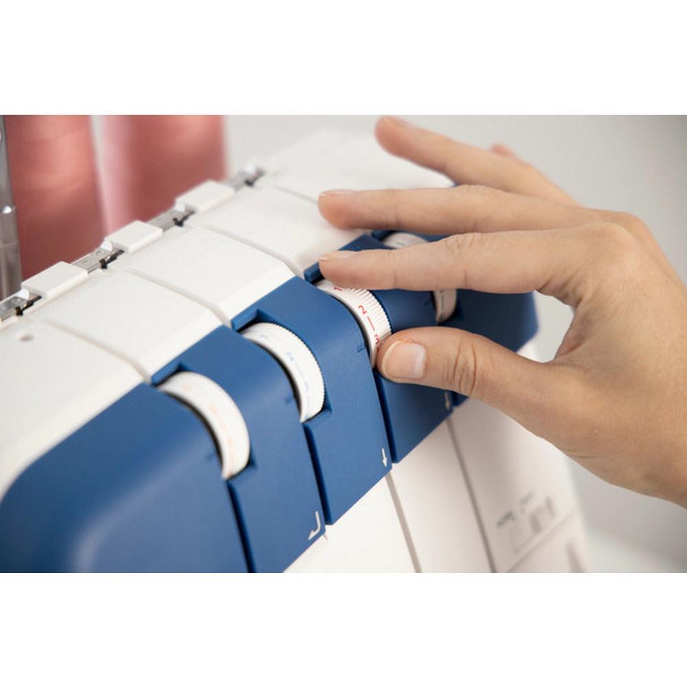Husqvarna Viking Amber Air S400 Overlocker - Sewingmachinesplus.com