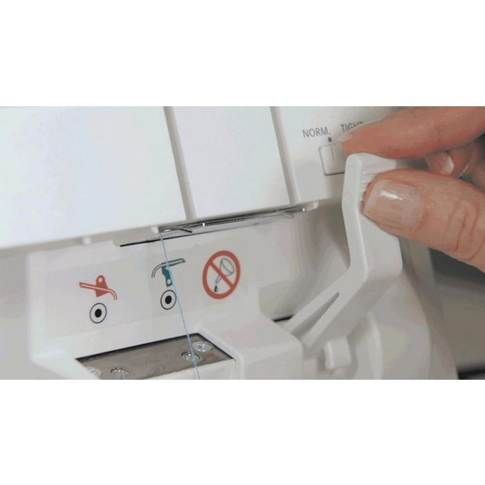 Husqvarna Viking Amber Air S400 Overlocker - Sewingmachinesplus.com