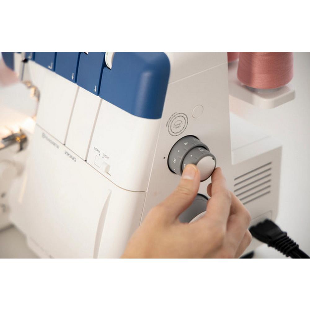 Husqvarna Viking Amber Air S400 Overlocker - Sewingmachinesplus.com